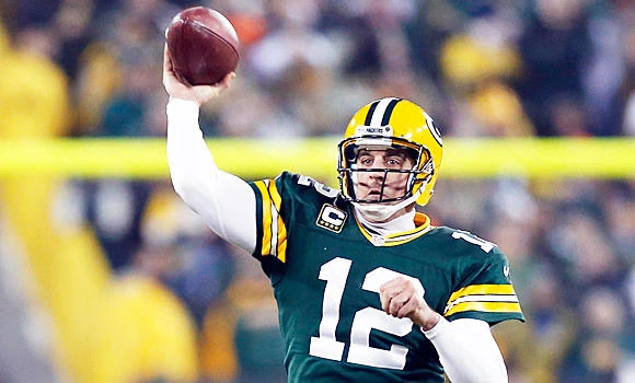 Packers, Texans win playoff openers