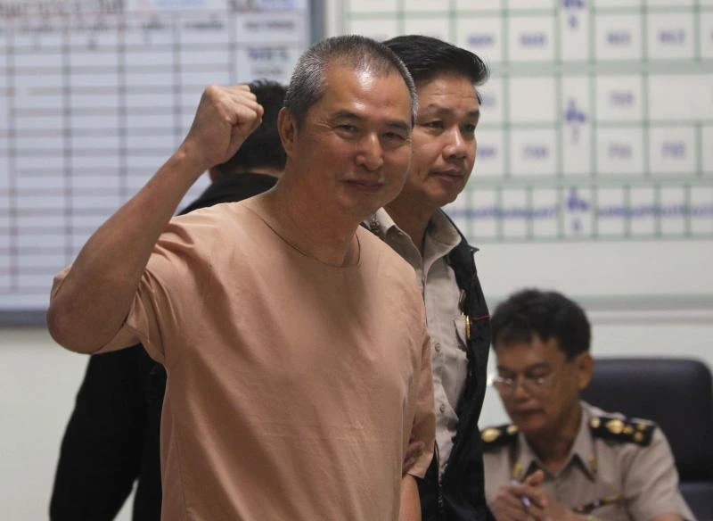 Thai magazine’s former editor gets 10 years for insulting king