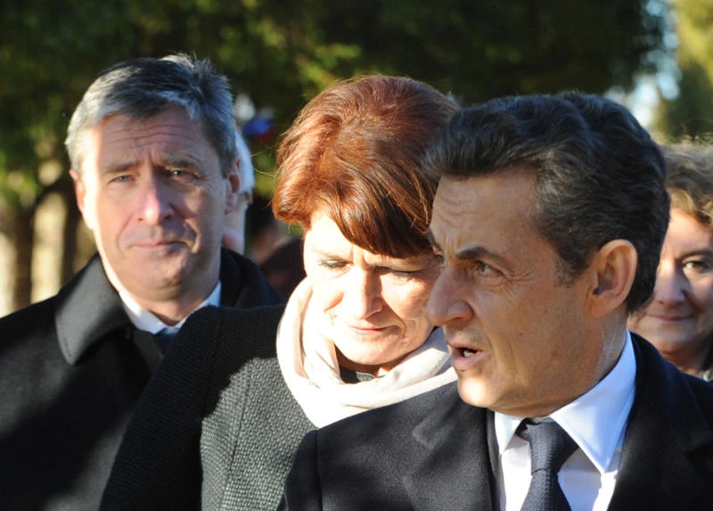 Sarkozy ‘got 50 m euros from Qaddafi’