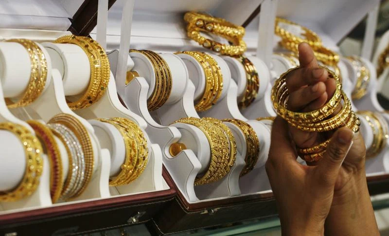 India raises gold import tax, unlikely to deter buyers
