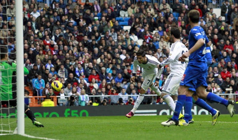 Ronaldo nets three as Madrid thrashes Getafe