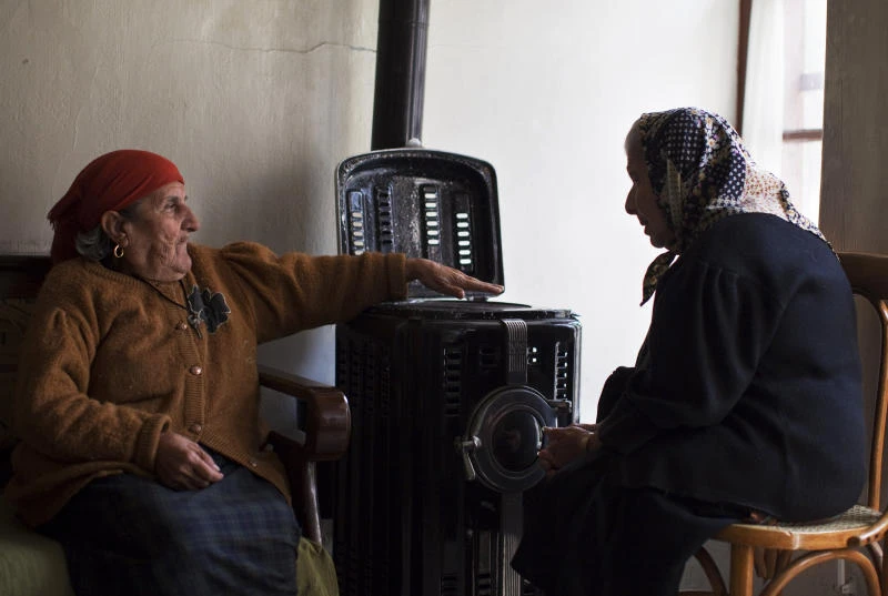 Aleppo Christians find safe haven near front lines