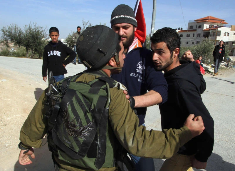 Israel takes down anti-settlement camp