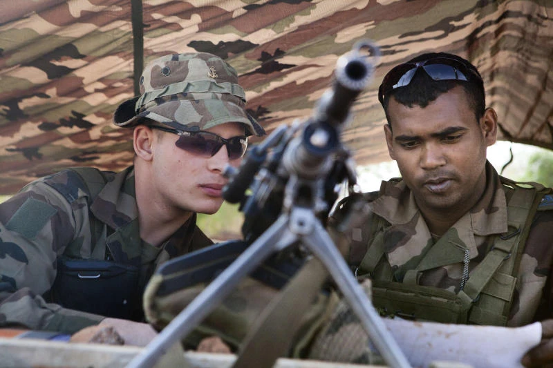 French forces take over the airport, bridge in Gao, Mali