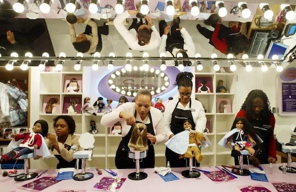 Licenses to be issued for women salons