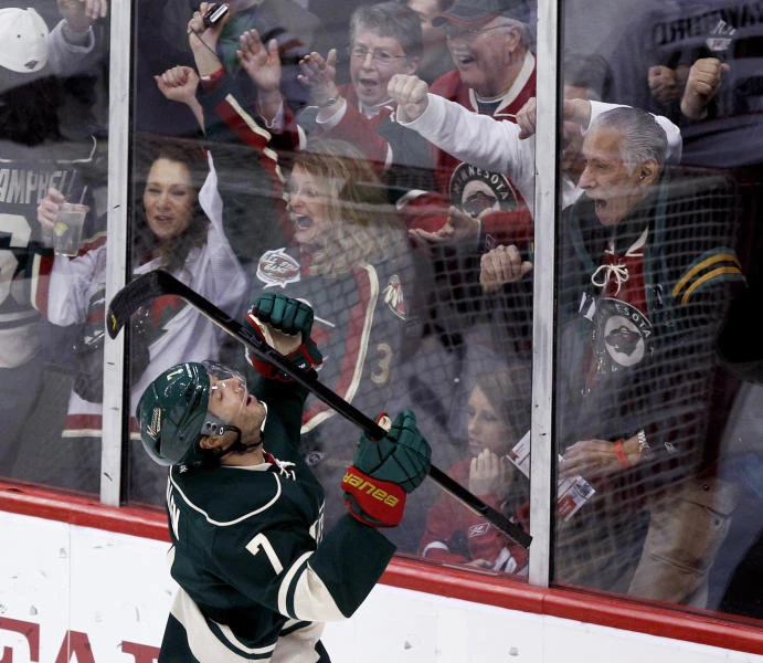 Wild hands Blackhawks first loss with shootout win