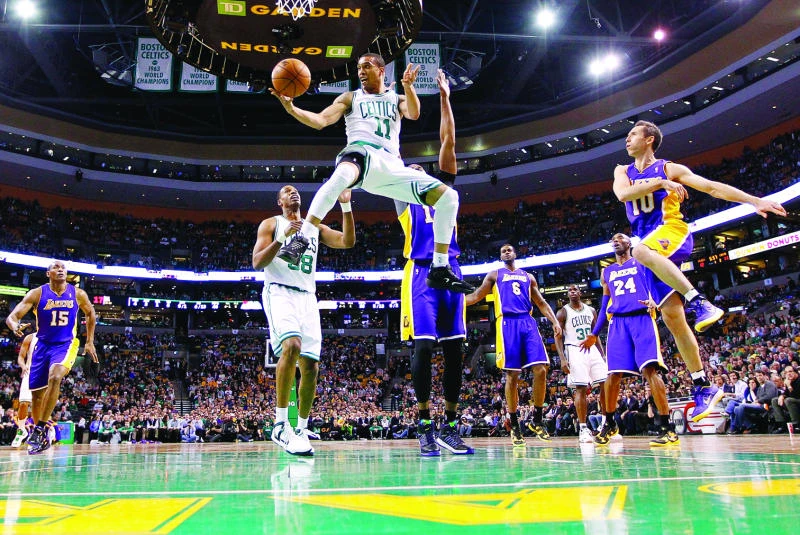 Celtics crush Lakers as Howard fouls out