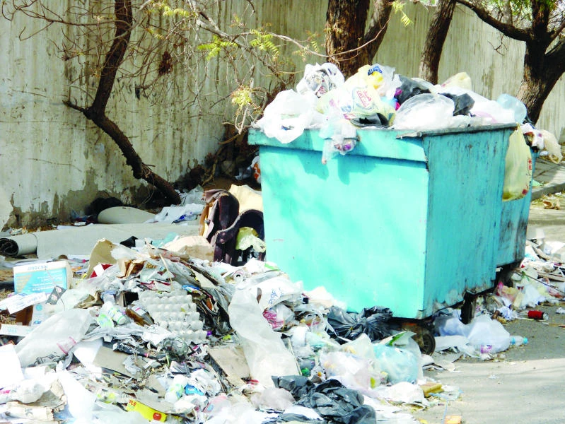 South Jeddah awash with garbage despite new sanitation contracts