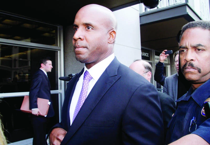 Barry Bonds seeks dismissal of felony conviction