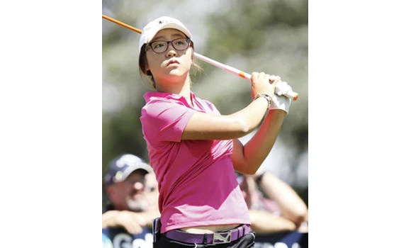 Shin, Ko six shots clear at Royal Canberra