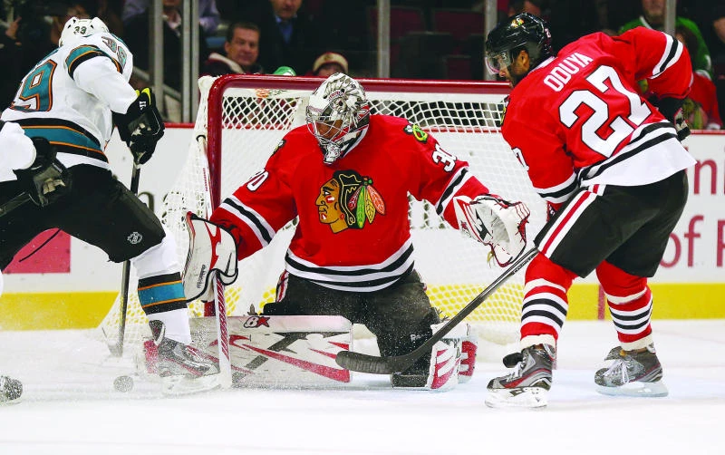 Chicago Blackhawks beat slumping San Jose Sharks 4-1
