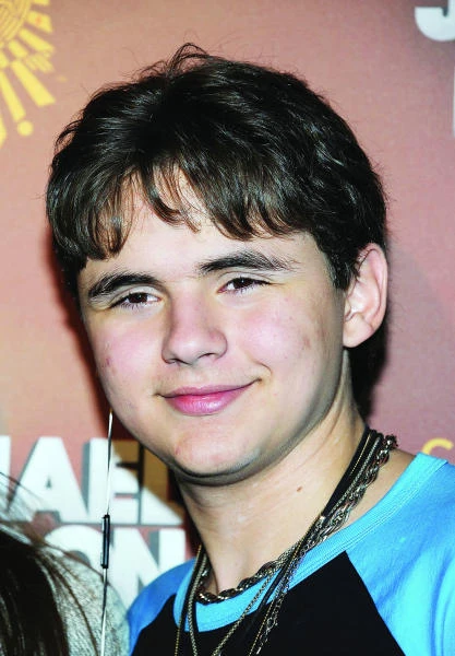Michael Jackson’s teenage son lands television gig