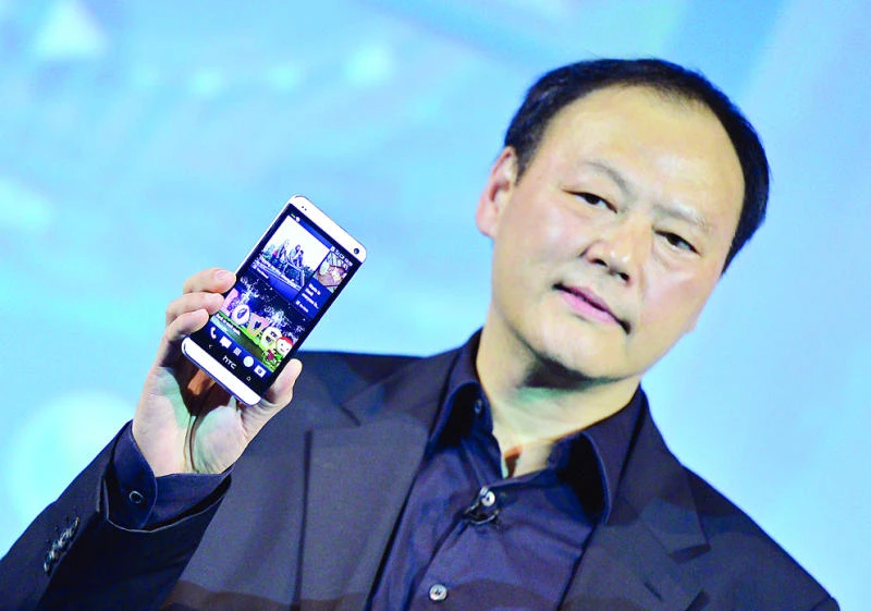 HTC shows off new phone for ‘One’ line