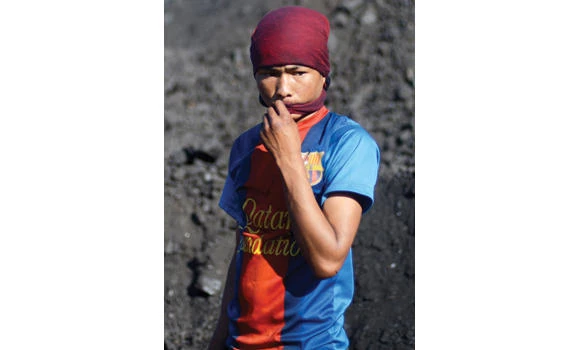 Children who work in India’s rat-hole coal mines