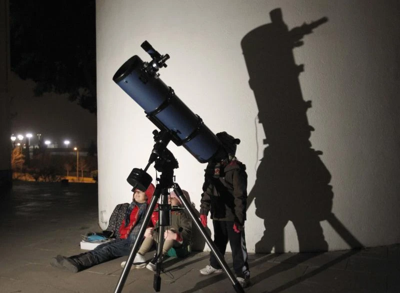 Scientists watchful as asteroid whizzes past Earth