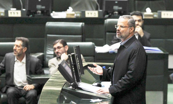 Iran’s parliament dismisses labor minister