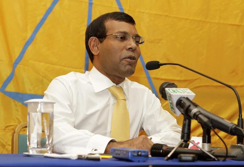 Maldives denies deal as ex-president back in action