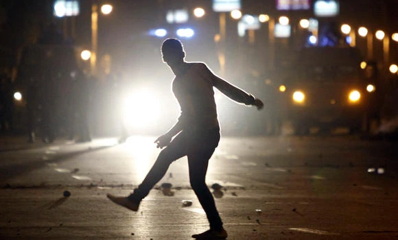 Hundreds of Egyptian cops stage rare demonstrations