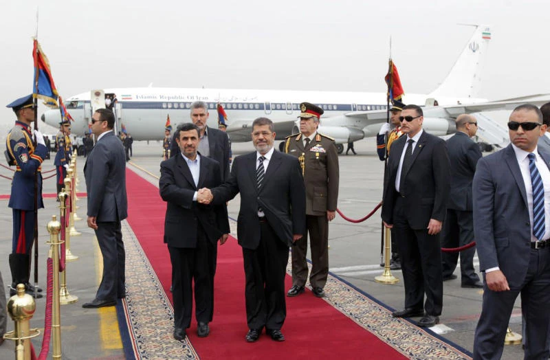 Egypt's top cleric tells Ahmadinejad not to interfere in Gulf