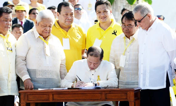 Philippines to compensate Marcos rights victims