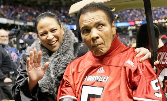 Muhammad Ali not near death: daughter