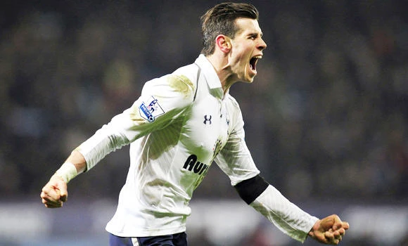 Bale does it again for Spurs with late winner