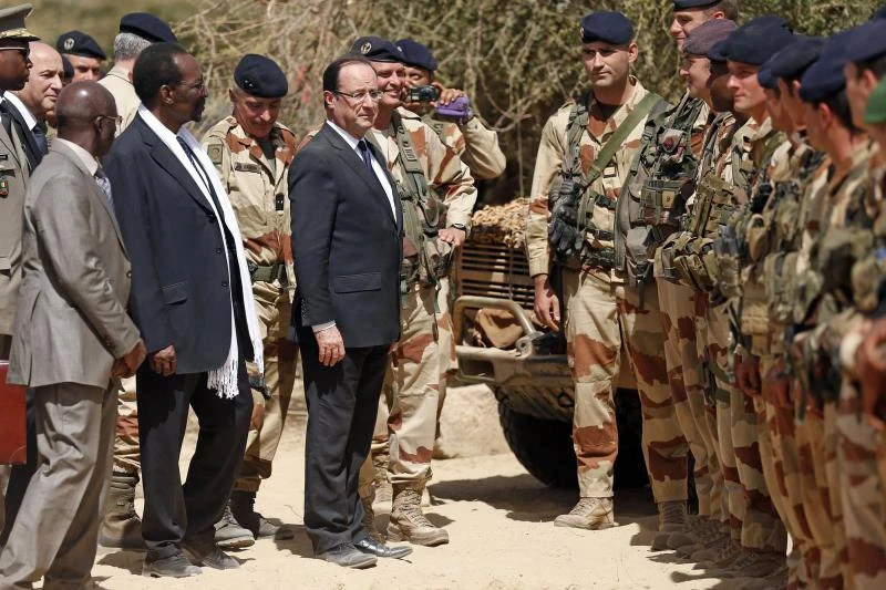 French army to stay in Mali until “sovereignty restored” -Hollande
