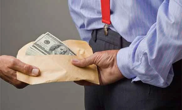 UN: Cost of bribes paid by Afghans spiked in 2012
