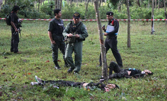 Thai marines kill 16 militants who attacked base