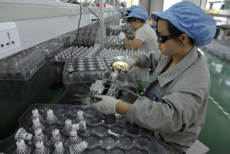 Failing firms cloud China’s LED lighting vision
