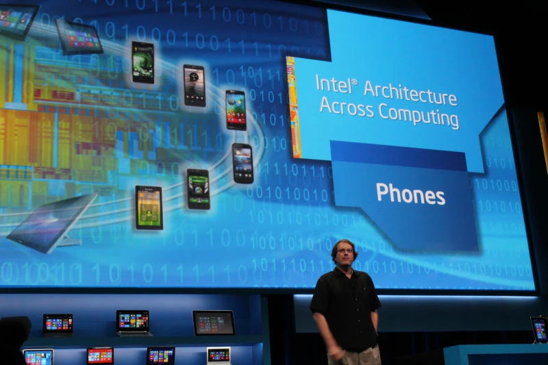 Intel plans online TV service as PC chip sales wane