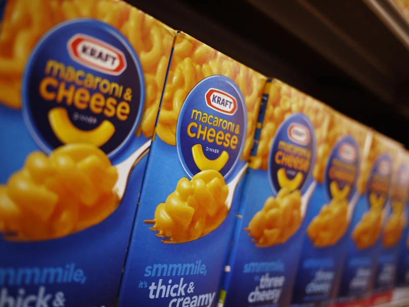 Kraft Foods Q4 adjusted profit to top estimates