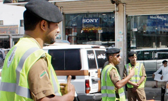 ‘Herbal doctor’ arrested in Makkah for selling unsafe medicinal ‘salve’