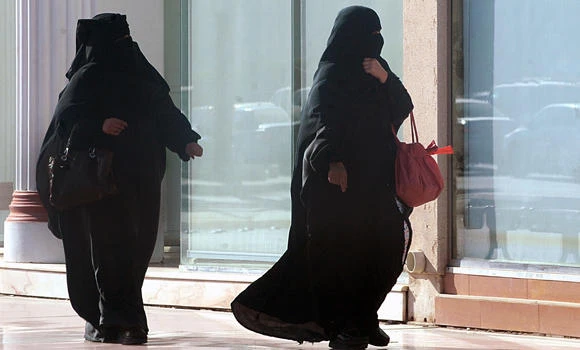 Jobs cleared for Saudi women
