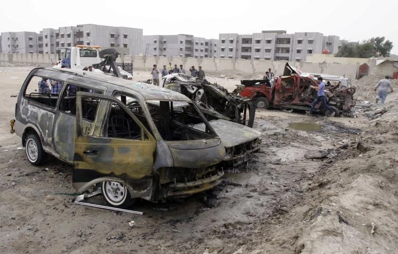 Car bomb kills 10 in south Iraq