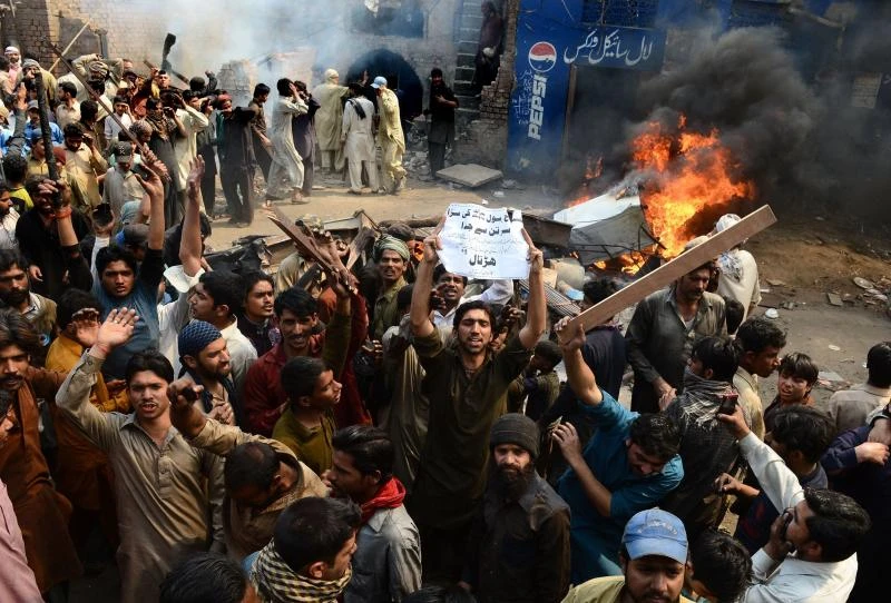 ’Drunken row’ sparked Pakistan anti-Christian riot