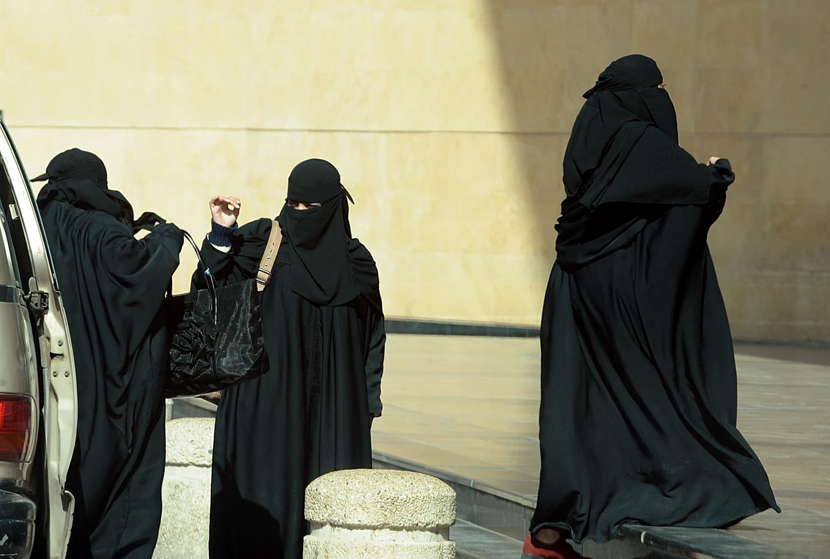 Female teachers say they were denied payment for extra work