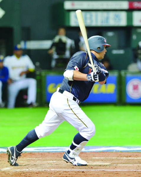 Japan, Taiwan win WBC openers