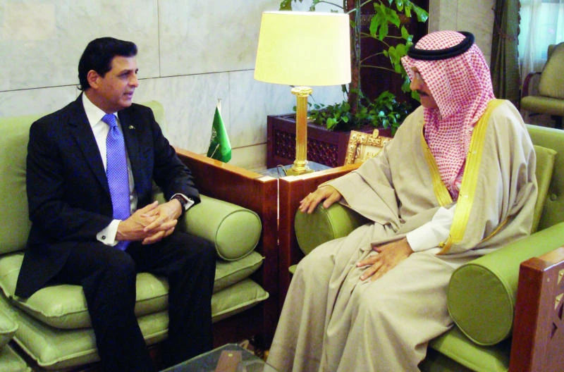 Riyadh governor promises to resolve Pak workers’ issue