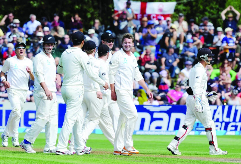 New Zealand on top after England batsmen flop