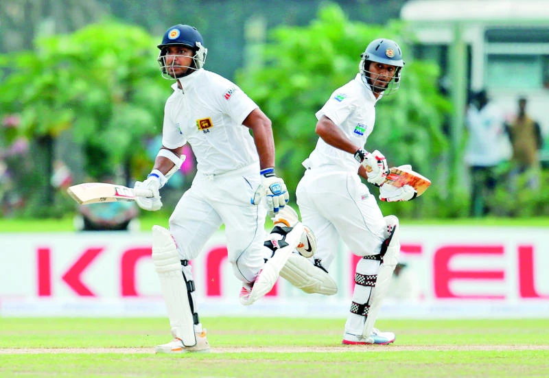 Sangakkara feasts on Bangladeshi attack