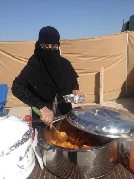 Desperate mother of four cooks for cash