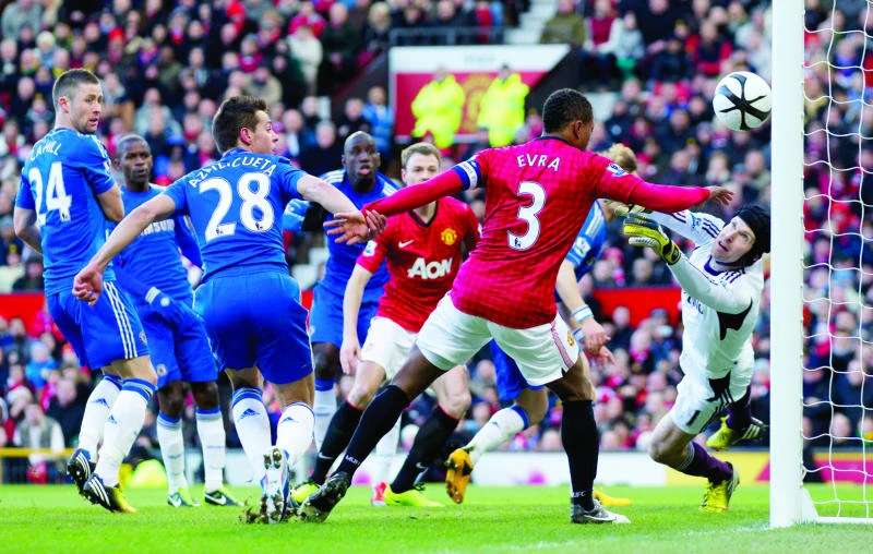 Chelsea rallies, earns replay with Man United