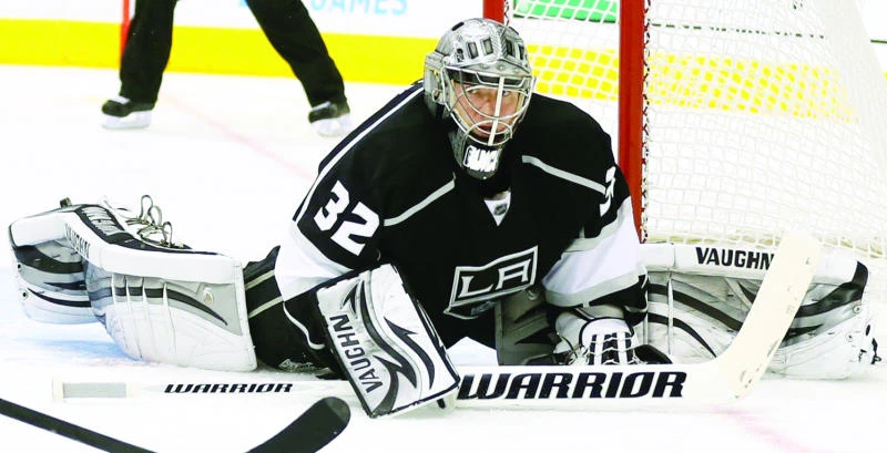 Kings reassert mastery over Flames