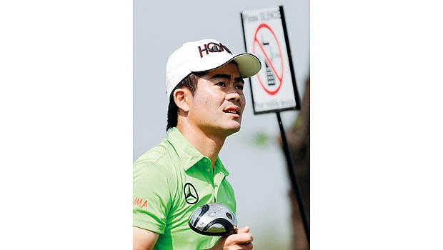 Chapchai and Liang share halfway lead in Avantha Masters