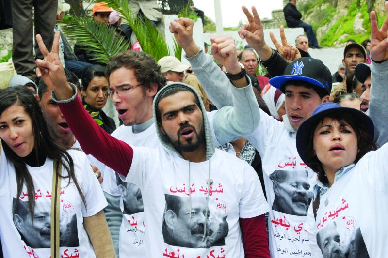 Tunisian mourners remember Belaid