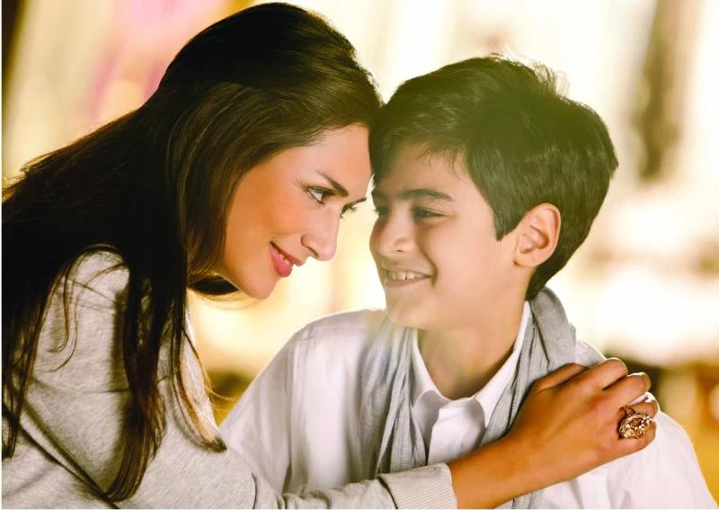 L’Azurde celebrating Mother’s Day