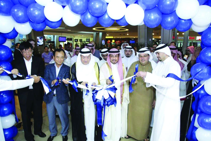 Samsung Electronics opens premium store in Jeddah