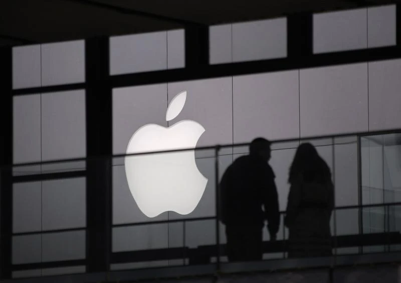Apple switching over to new energy sources