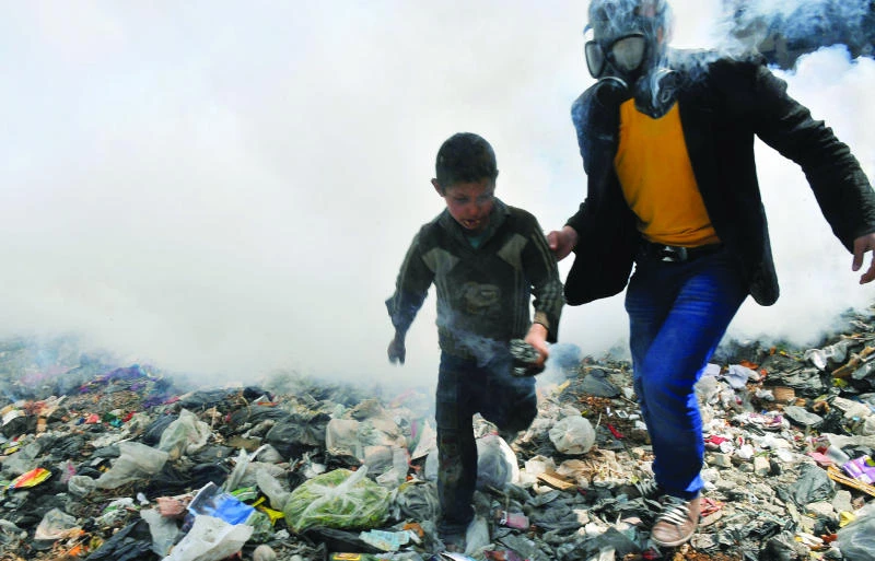 Aleppo residents sell belongings to survive